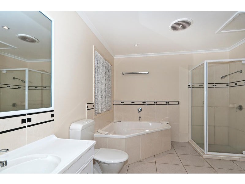 Middle Ridge QLD 4350