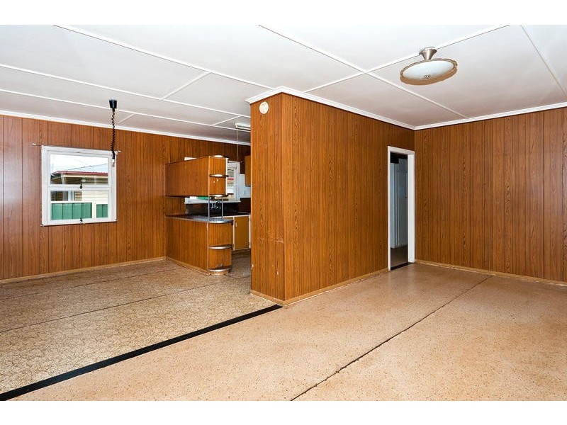 31 Weetwood Street, Newtown QLD 4350