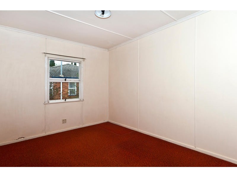 31 Weetwood Street, Newtown QLD 4350