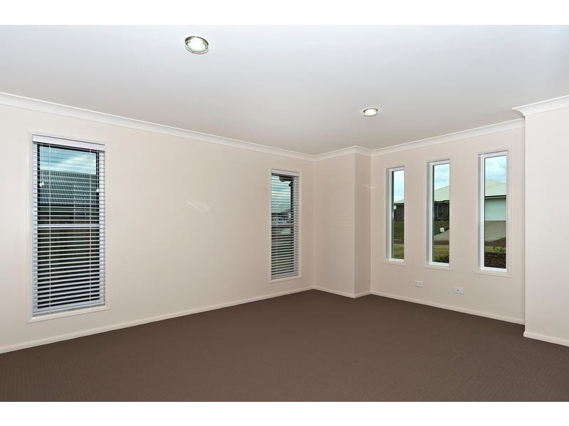 Highfields QLD 4352