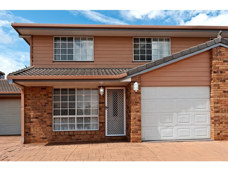 Kearneys Spring QLD 4350