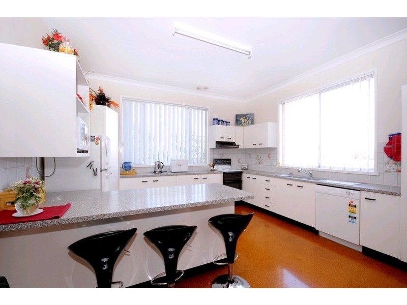 Centenary Heights QLD 4350