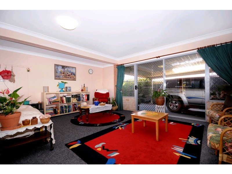 Centenary Heights QLD 4350
