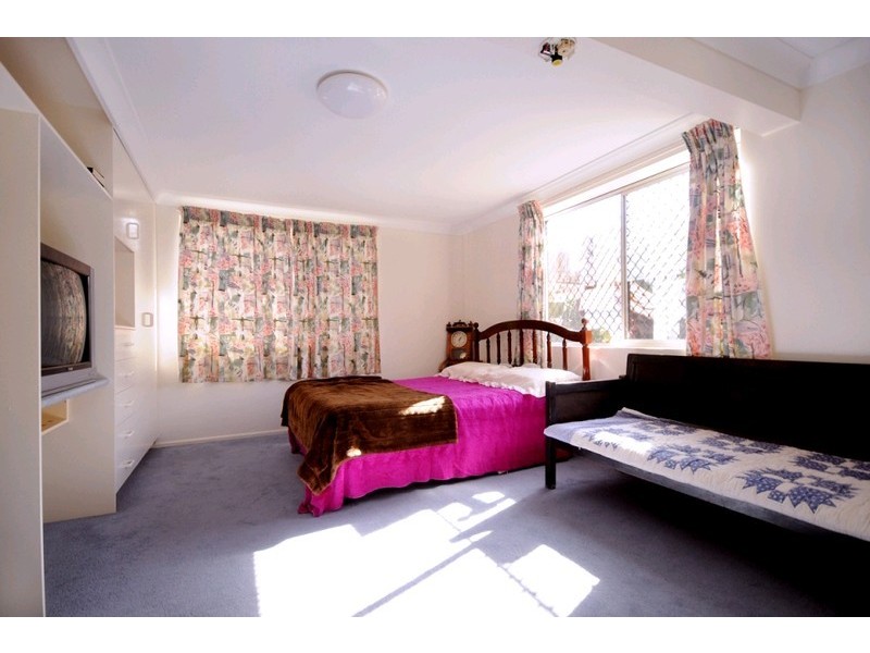 Centenary Heights QLD 4350