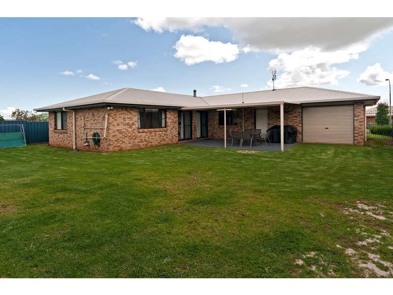 14 Evergreen Court, Toowoomba QLD 4350
