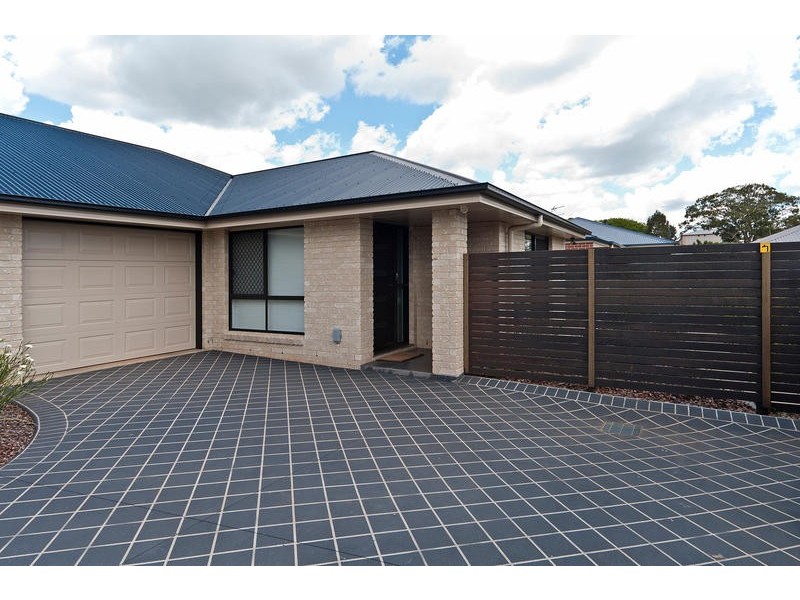 Kearneys Spring QLD 4350