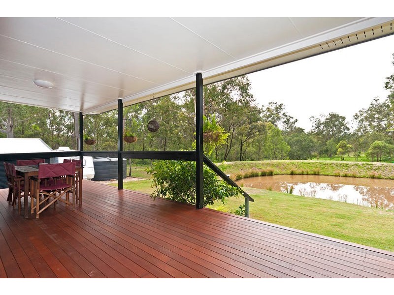 Withcott QLD 4352