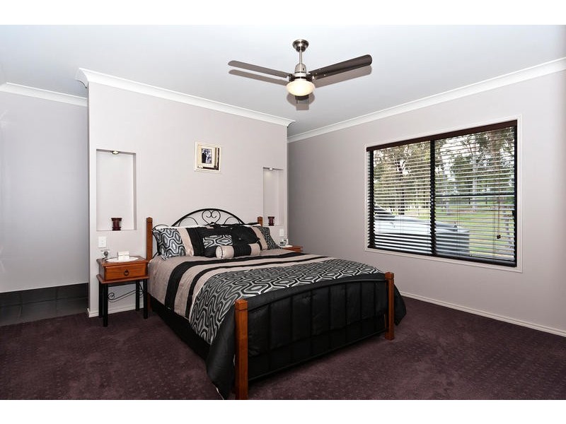 Withcott QLD 4352