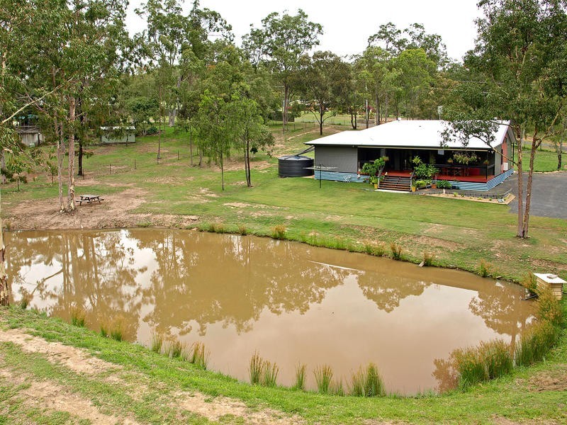 Withcott QLD 4352
