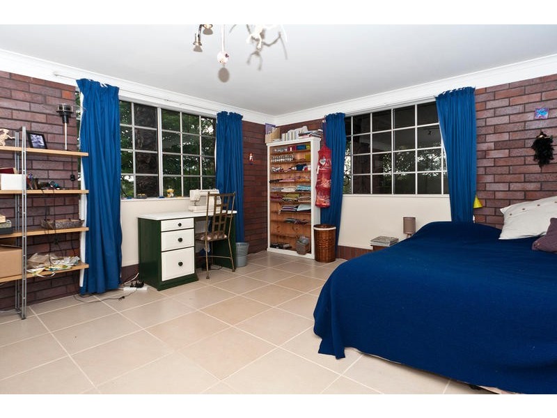 35 Amanda Drive, Toowoomba QLD 4350