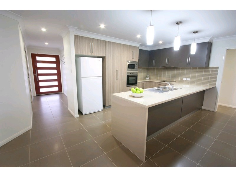 Middle Ridge QLD 4350