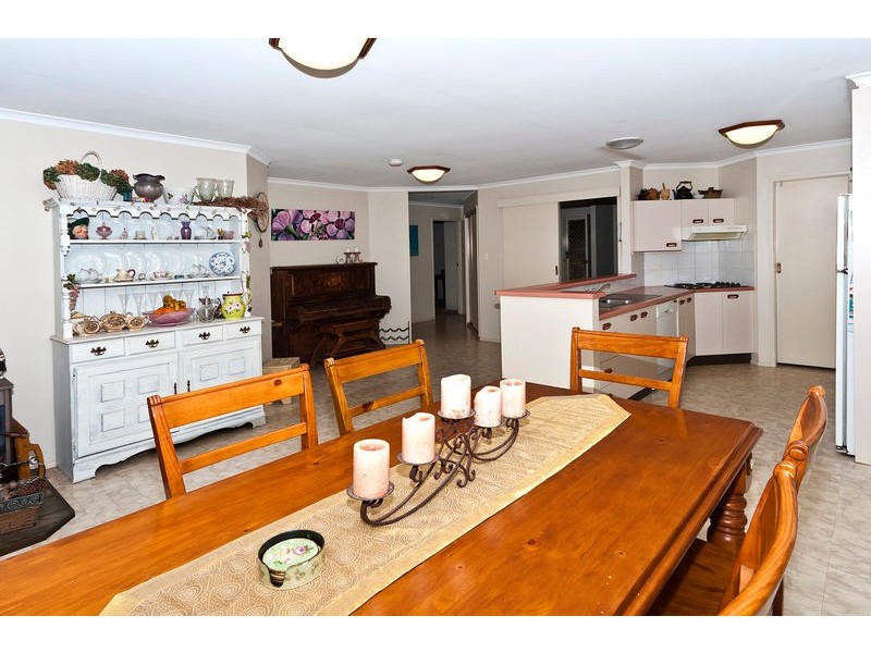1 Red Gum Court, Highfields QLD 4352
