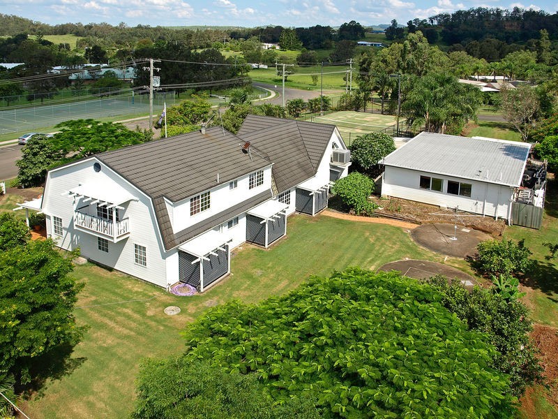 Withcott QLD 4352