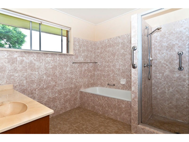 220 Alderley Street, Toowoomba QLD 4350