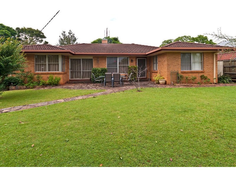 220 Alderley Street, Toowoomba QLD 4350