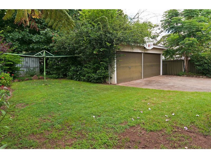 Mount Lofty QLD 4350