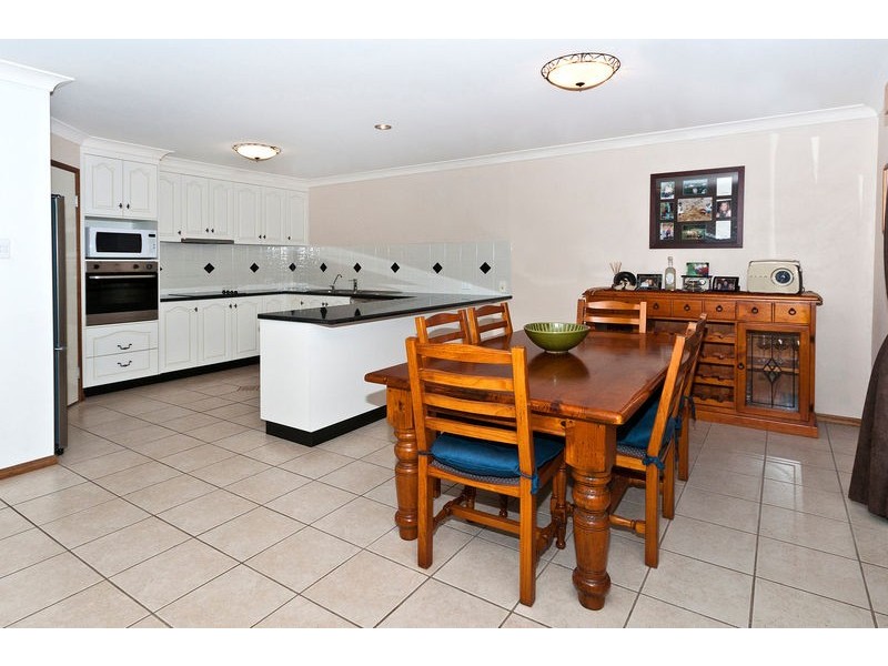 2/9 Kauri Street, Toowoomba QLD 4350