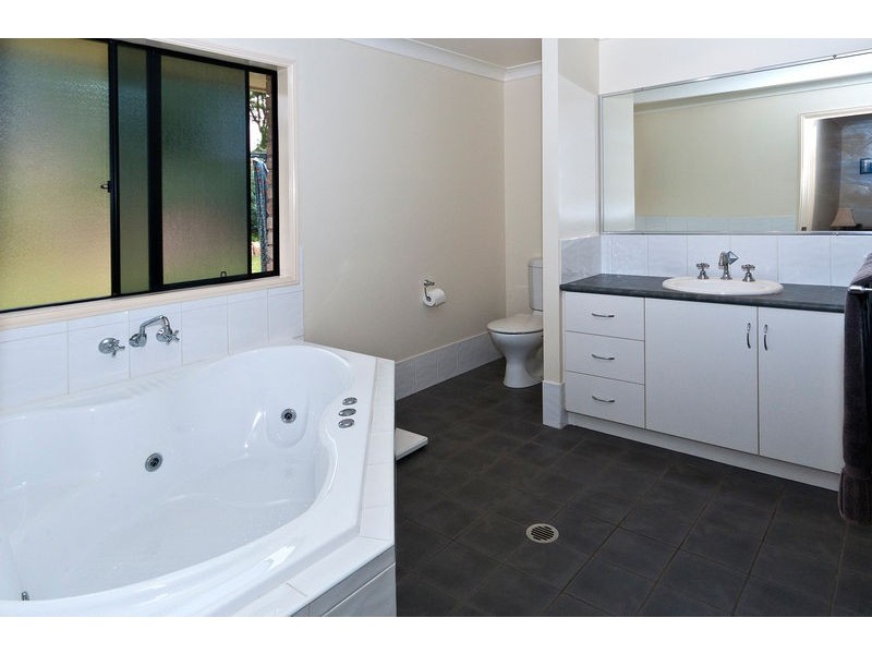 Highfields QLD 4352