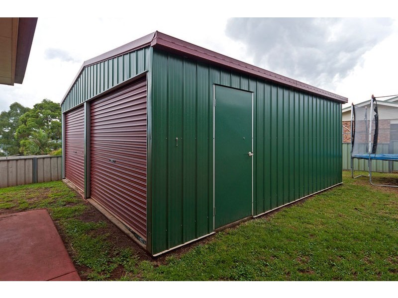 27 Poinciana Street, Toowoomba QLD 4350