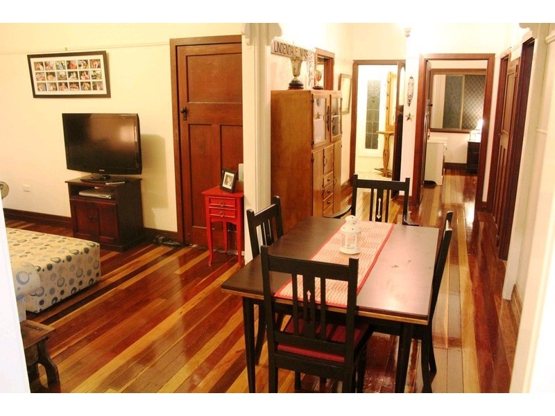 16 Sir Street, Toowoomba QLD 4350