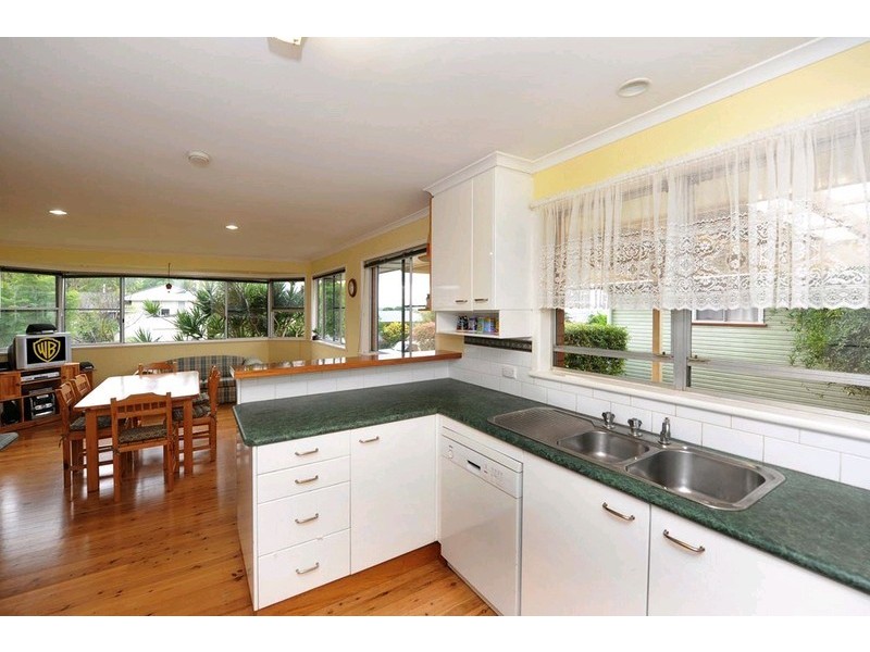 Centenary Heights QLD 4350