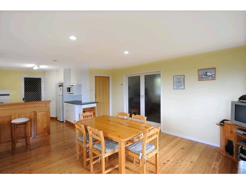 Centenary Heights QLD 4350