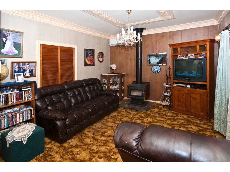 Centenary Heights QLD 4350