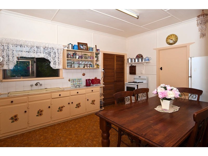 Centenary Heights QLD 4350