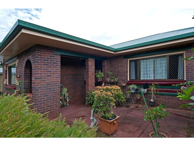 Centenary Heights QLD 4350