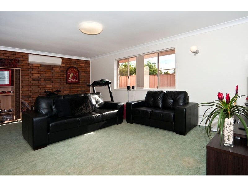 Centenary Heights QLD 4350