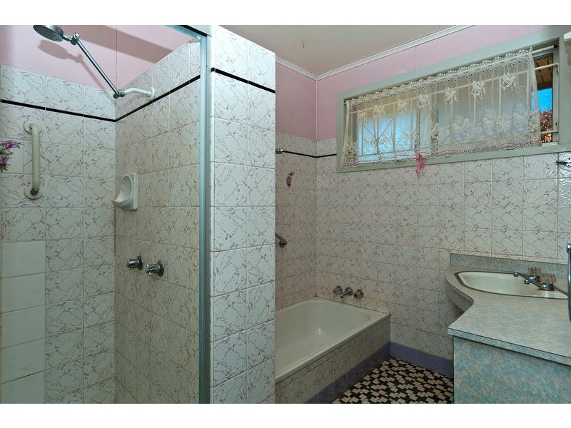 Centenary Heights QLD 4350