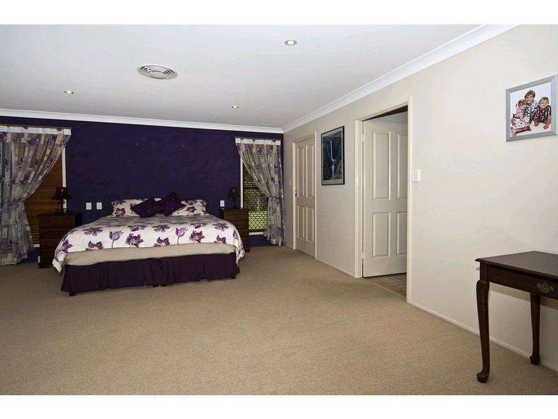 Middle Ridge QLD 4350