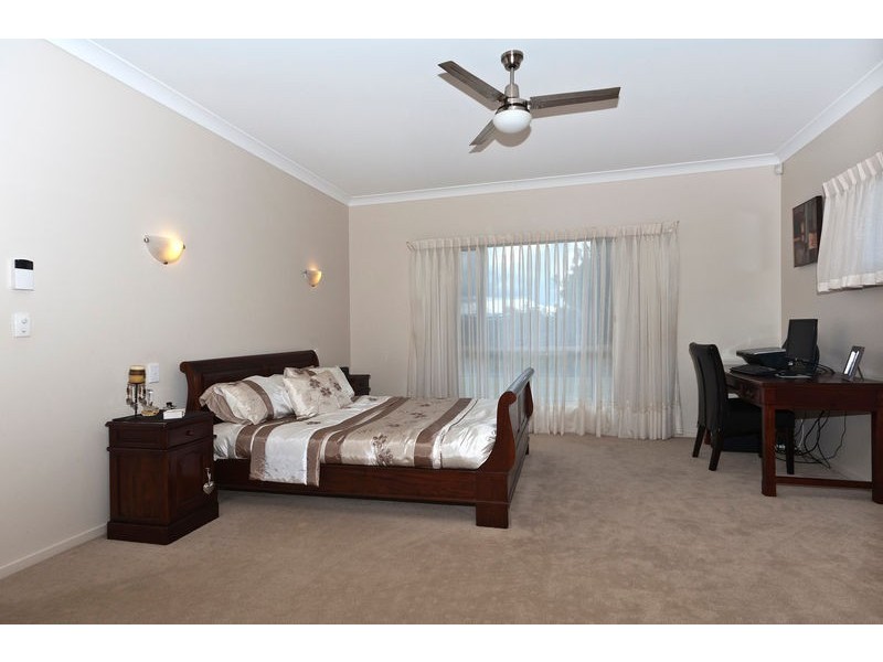 16 Garvan Court, Highfields QLD 4352