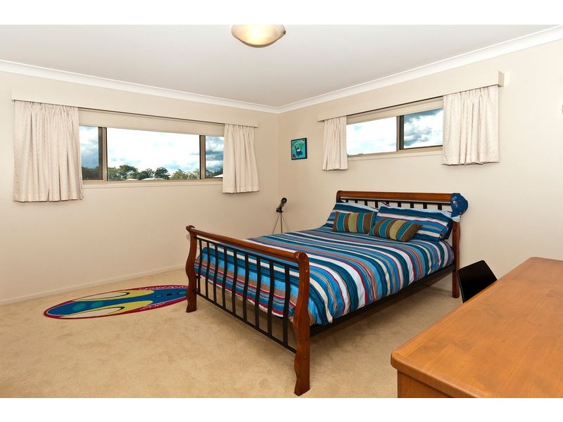 16 Garvan Court, Highfields QLD 4352