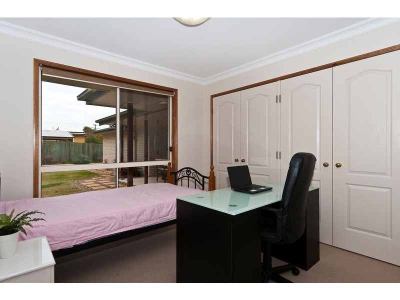 Mount Lofty QLD 4350