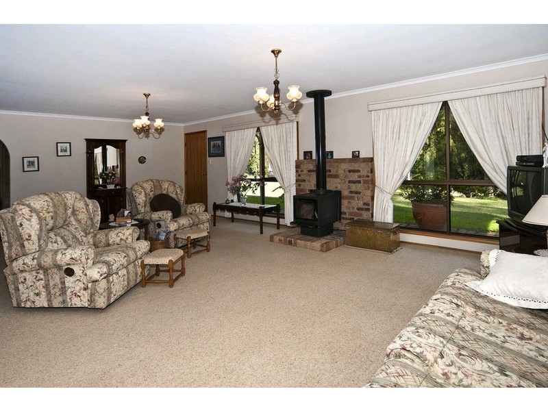 32 Woolmer Road, Highfields QLD 4352