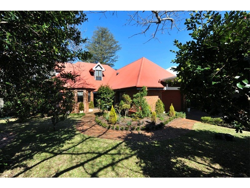 44 Bridge Street, East Toowoomba QLD 4350