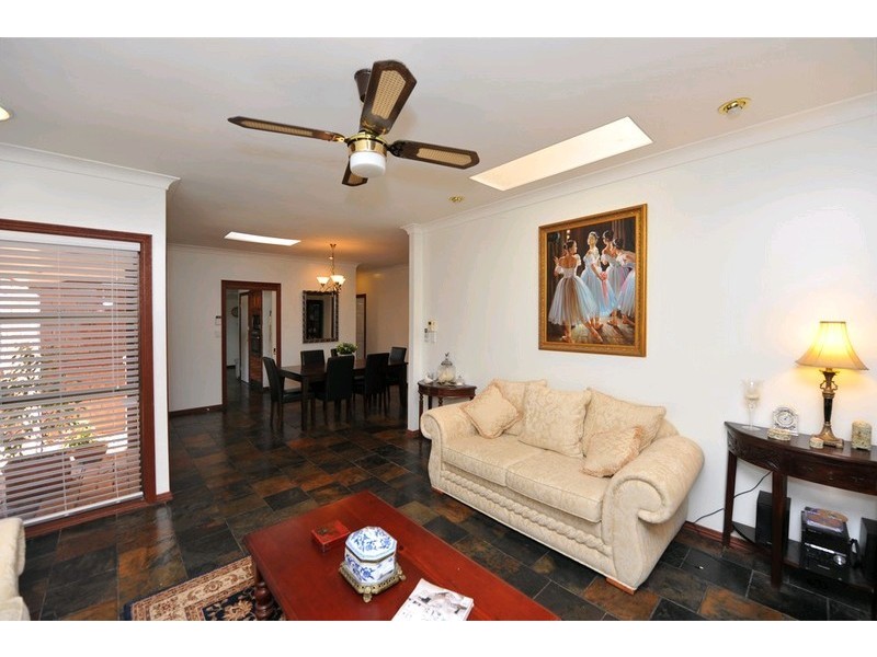 44 Bridge Street, East Toowoomba QLD 4350