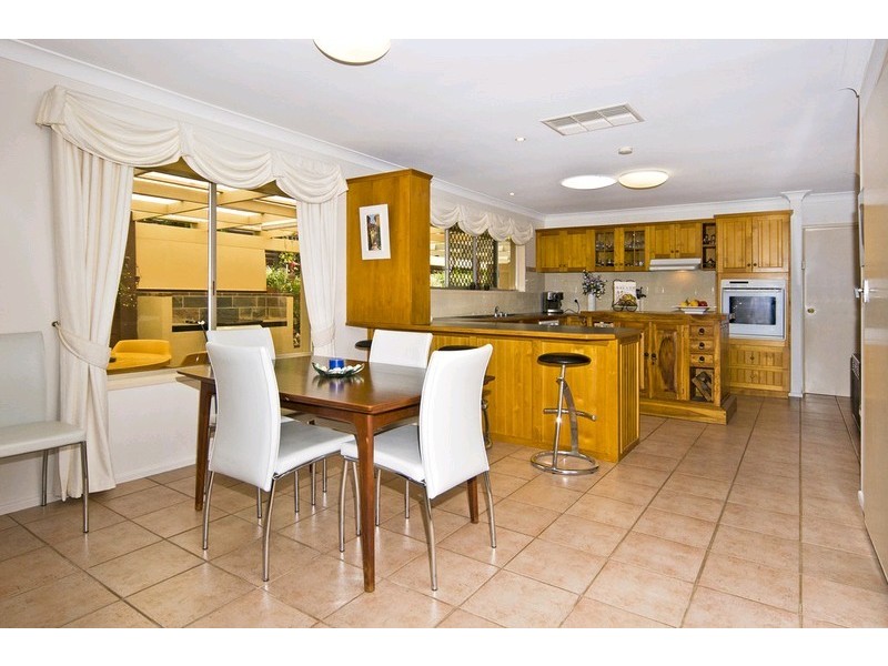 10 Dorge Street, Middle Ridge QLD 4350