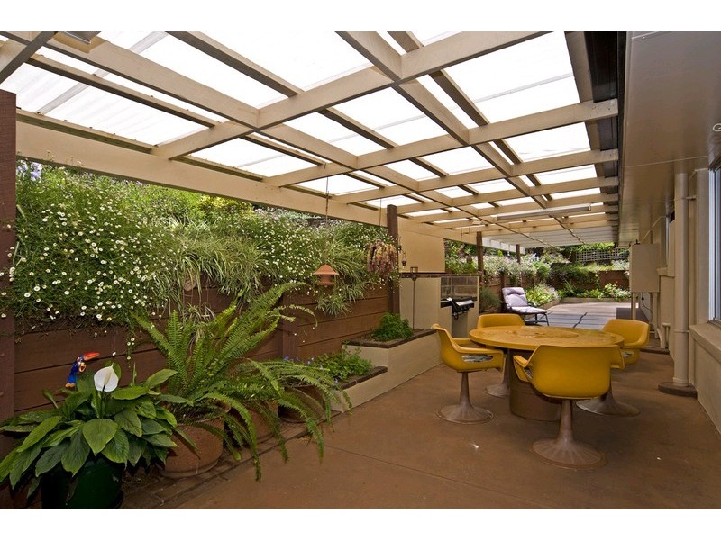 10 Dorge Street, Middle Ridge QLD 4350