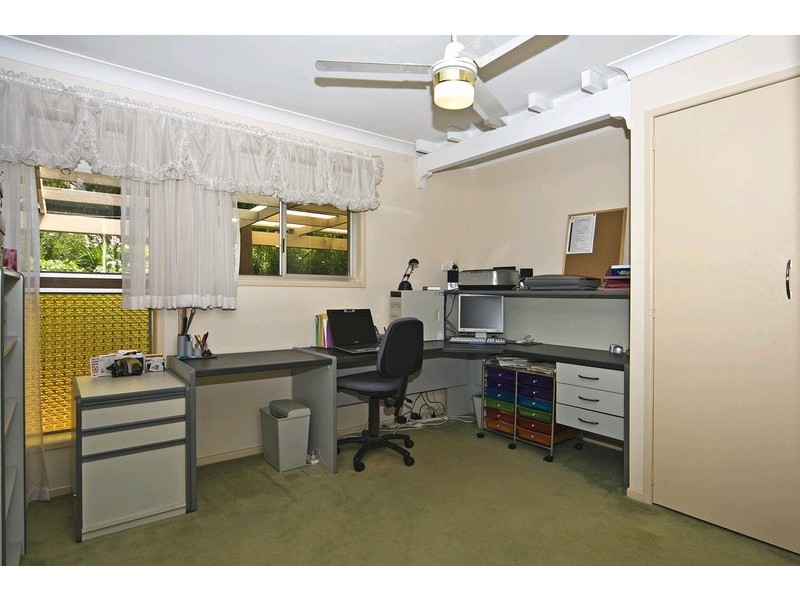 10 Dorge Street, Middle Ridge QLD 4350