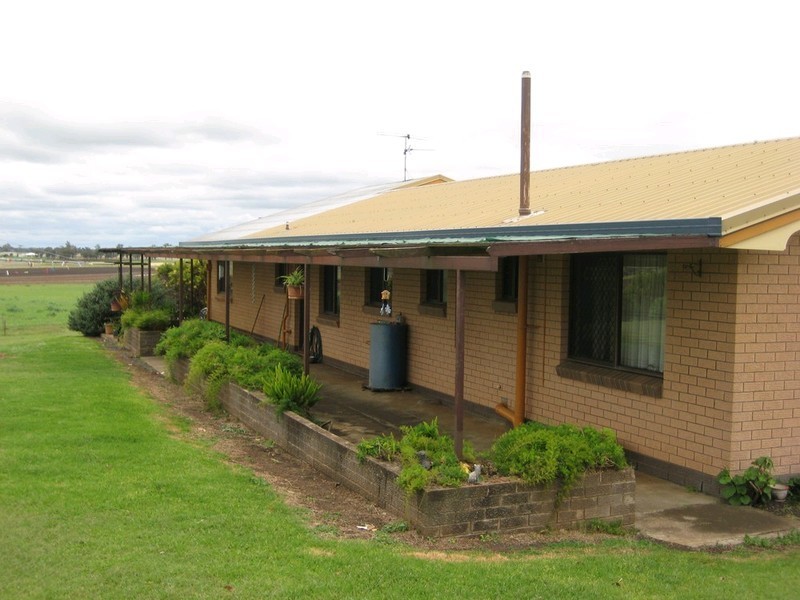 394 Umbiram Road, Wyreema QLD 4352