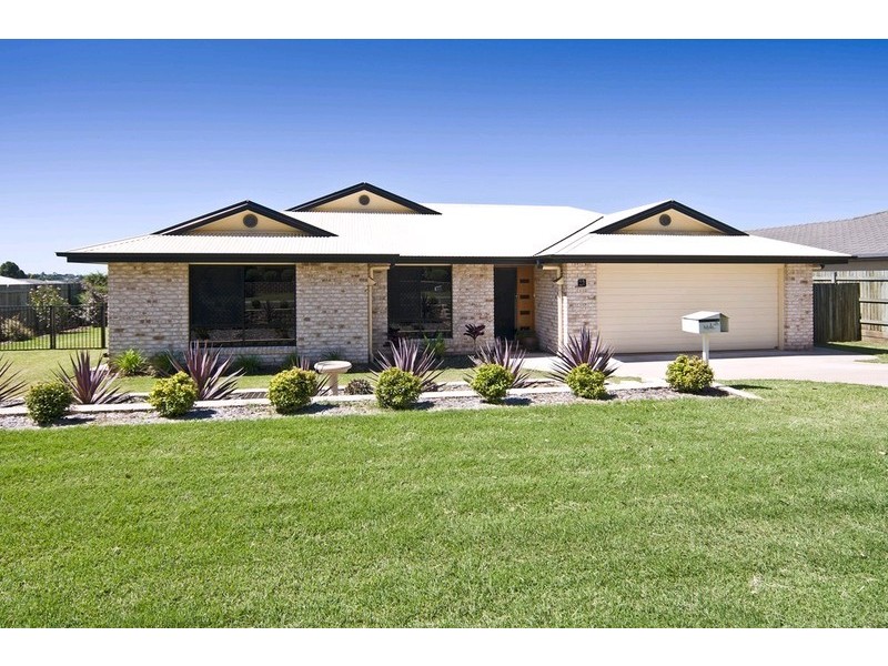 13 Saba Court, Middle Ridge QLD 4350
