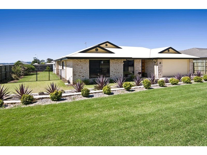 13 Saba Court, Middle Ridge QLD 4350