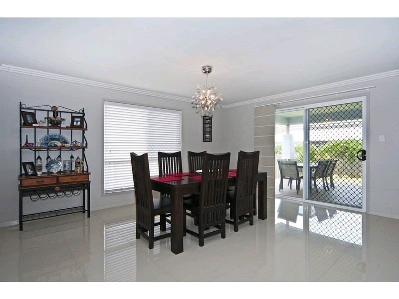 49 Nursery Drive, Middle Ridge QLD 4350
