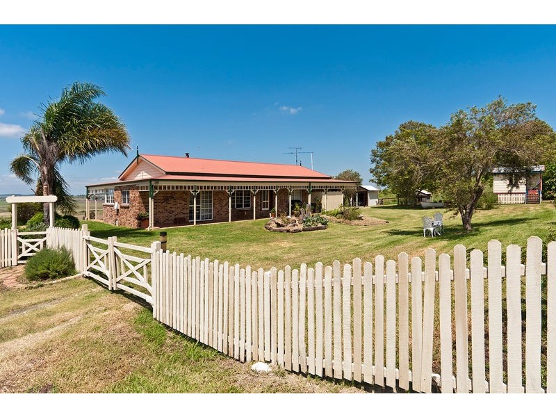 19 Jeudes Road, Gowrie Junction QLD 4352