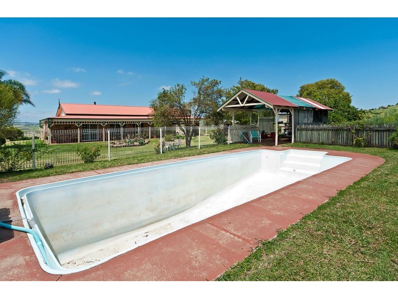 19 Jeudes Road, Gowrie Junction QLD 4352