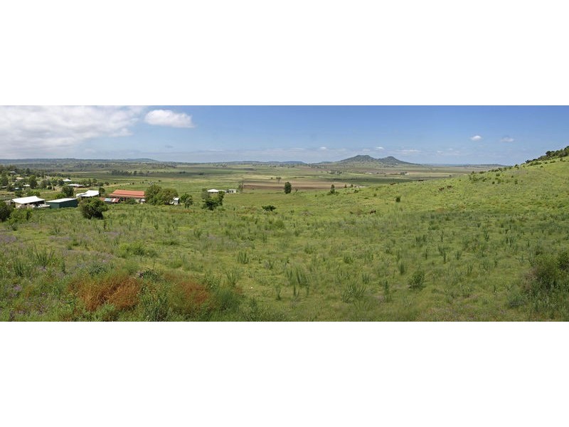 19 Jeudes Road, Gowrie Junction QLD 4352