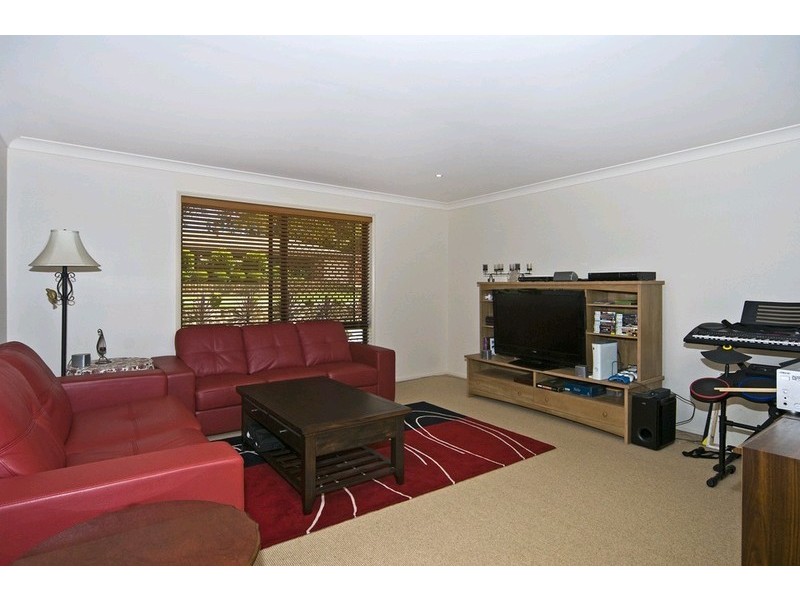 13 Saba Court, Middle Ridge QLD 4350