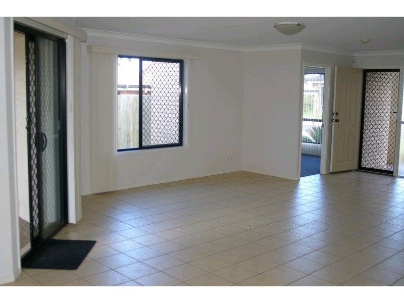 5 Kauri Street, Kearneys Spring QLD 4350